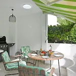 Laguna Townhouse By Nras