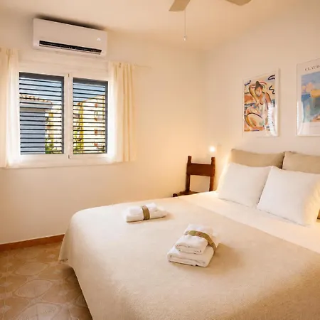 Laguna Townhouse By Nras Nyaraló Denia